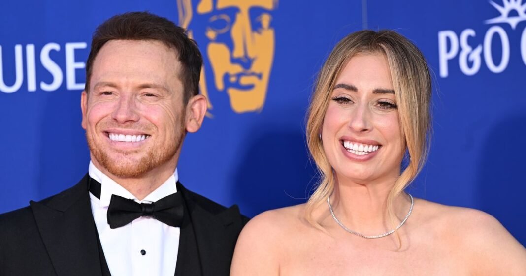 Stacey Solomon Proudly Displays £35,000 Wedding Ring