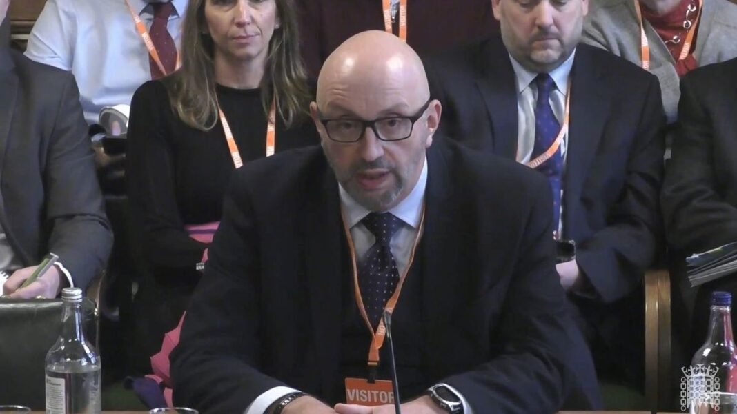 South East Water CEO Resigns Amidst Criticism