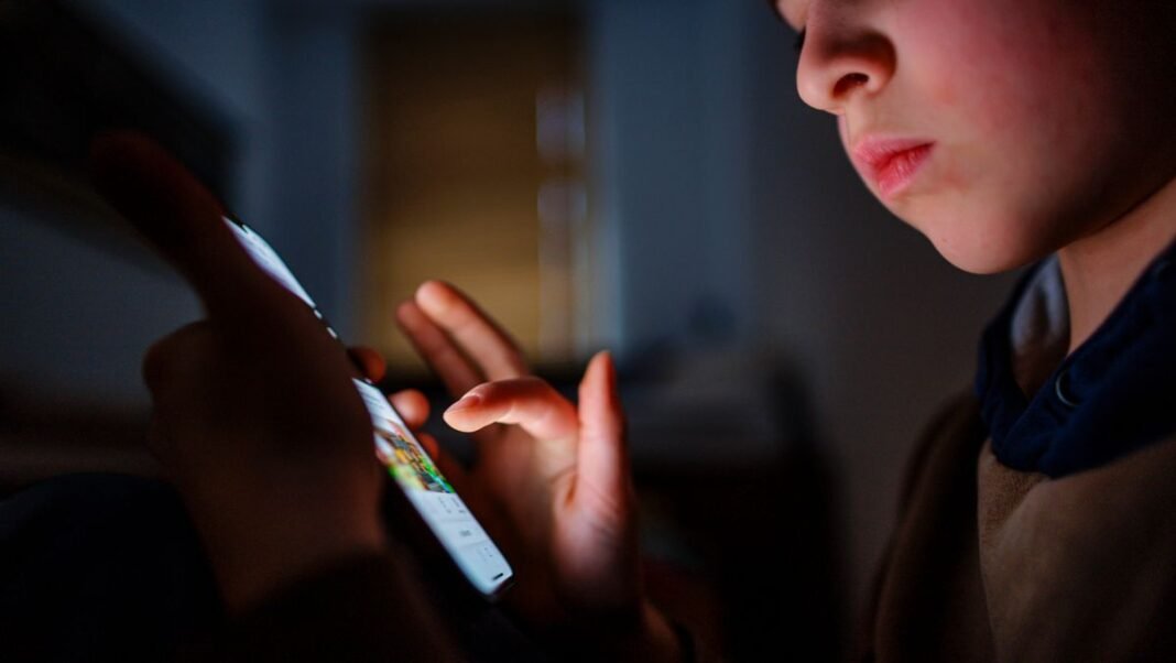 “Kids Outsmart Social Media Age Verification with Deceptive Tactics”