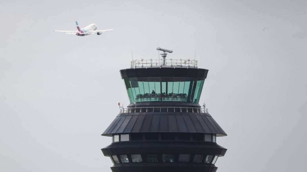 Flight Attendants Detained Over Duty Concerns