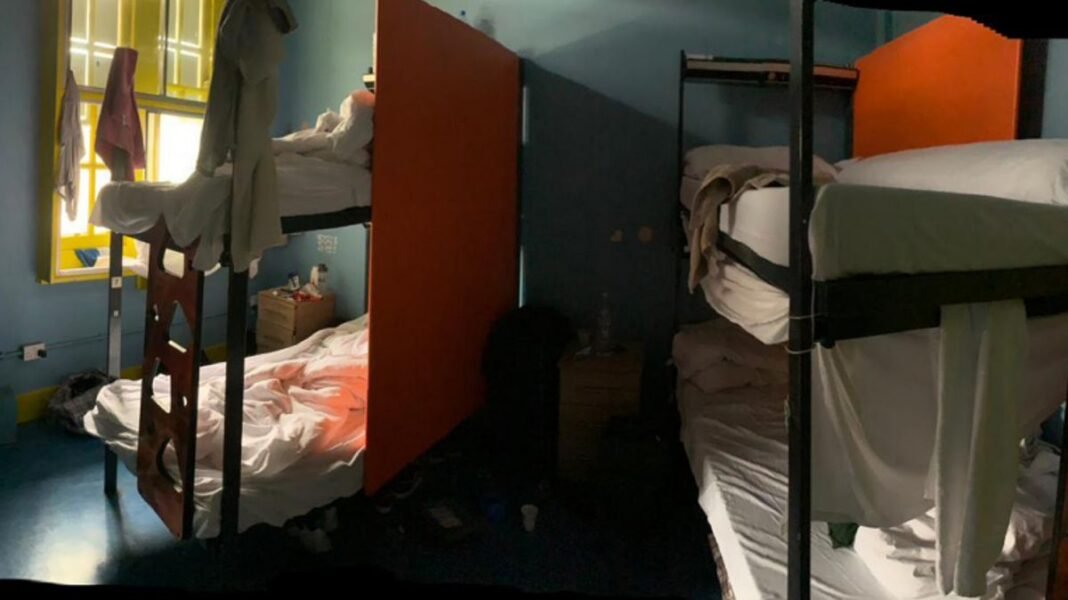 “Study Recommends Reinvesting Asylum Hotel Savings in Communities”