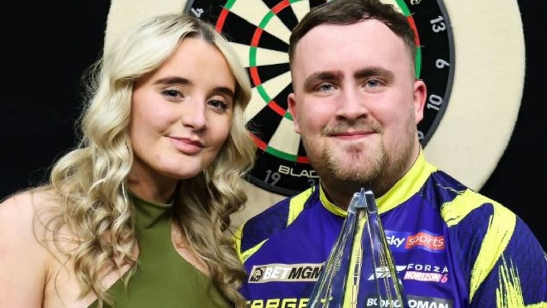 “Luke Littler Triumphs in Premier League Final, Credits Family and Girlfriend”