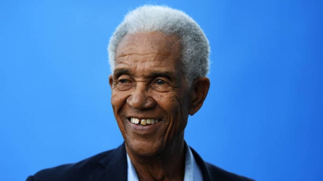 Cricket legend Sir Garfield Sobers mourned worldwide