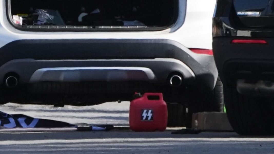 “Teenage Gunmen Found Dead Near San Diego Mosque”