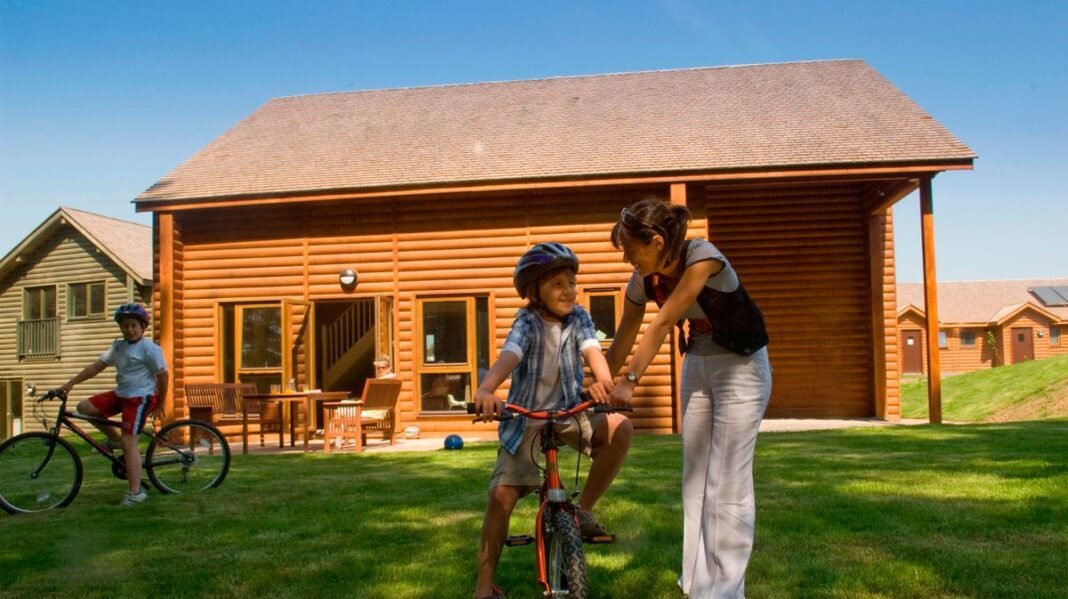 “UK Tourist Spot Reopens with Exciting Upgrades”