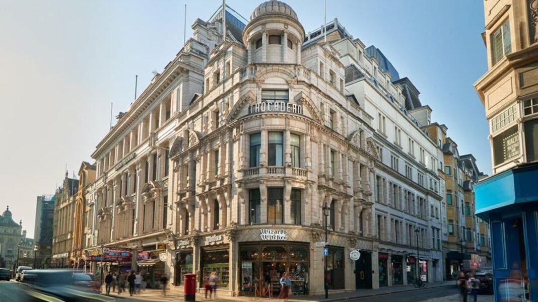 “London’s Trocadero to House New JD Wetherspoon Pub”