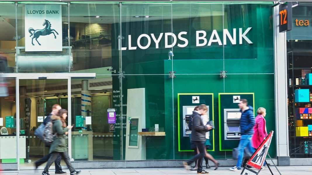 “Lloyds Banking Group to Close 79 More Branches”