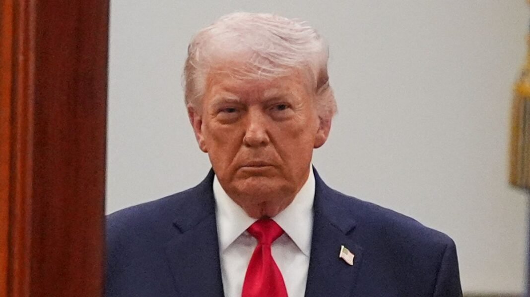 “Donald Trump’s Mysterious Disappearances Raise Questions”