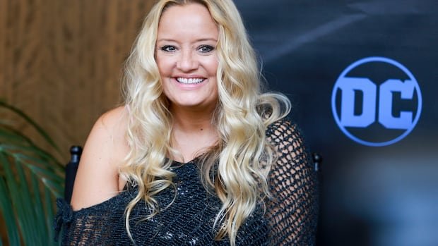 “The Office Star Lucy Davis Shares Battle with Stage 4 Breast Cancer”