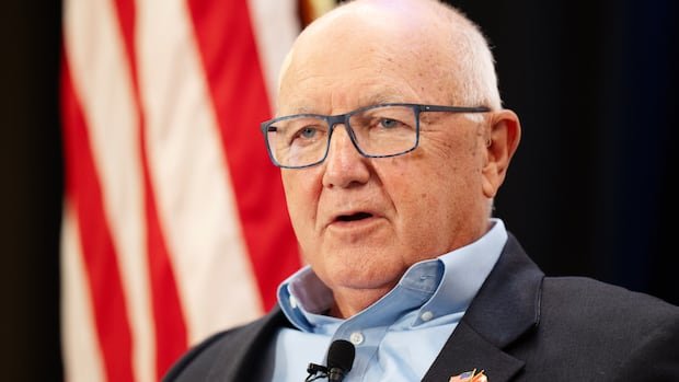 Canadians Petition for Expulsion of U.S. Ambassador