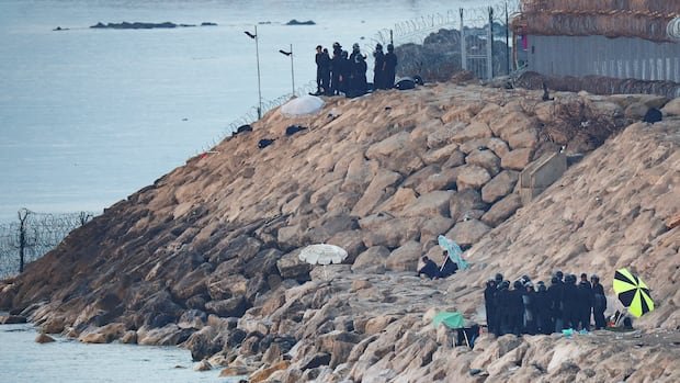 “Moroccan Authorities Detain 100+ Migrants Near Ceuta”